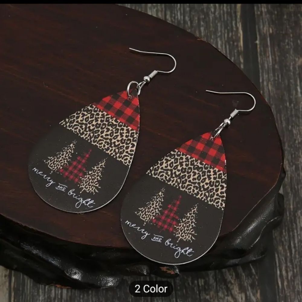 Christmas earrings trees leopard teardrop faux leather new e64 - Picture 3 of 3